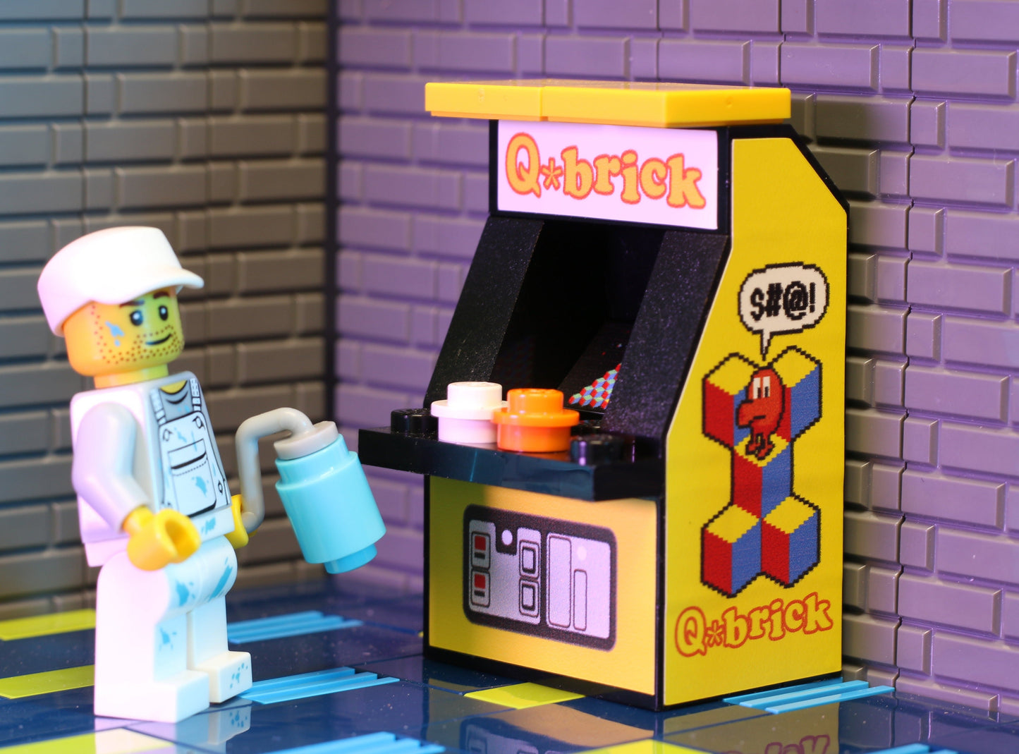 Q*Brick Arcade Machine made from LEGO parts
